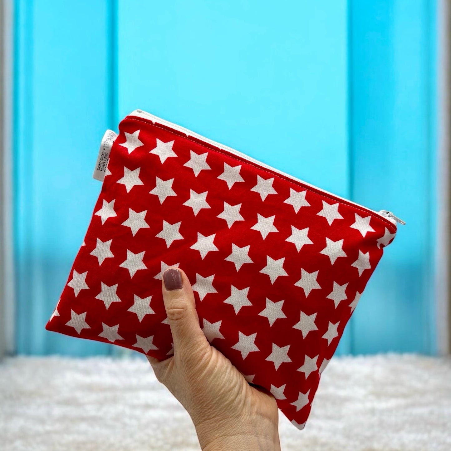 Sandwich Sized Reusable Zippered Bag Stars on Red