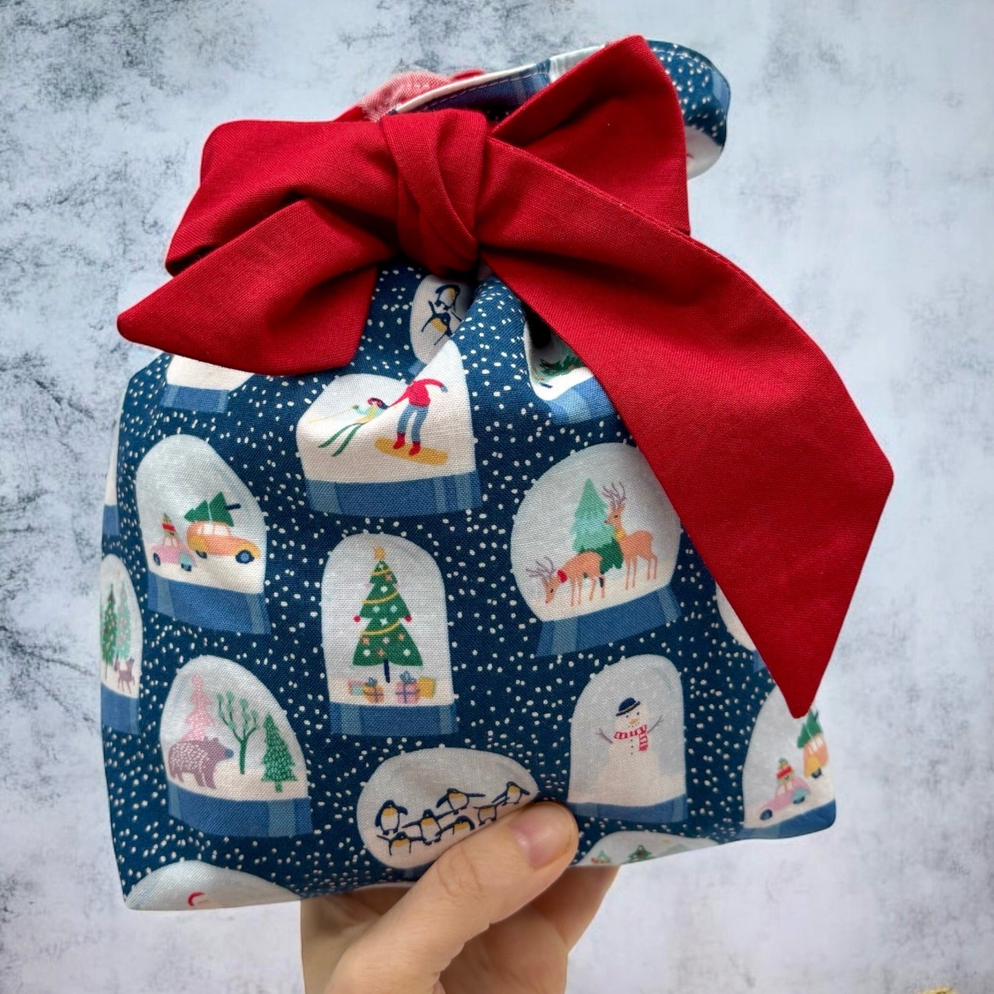 Little Something Gift Bag - Snow Globes