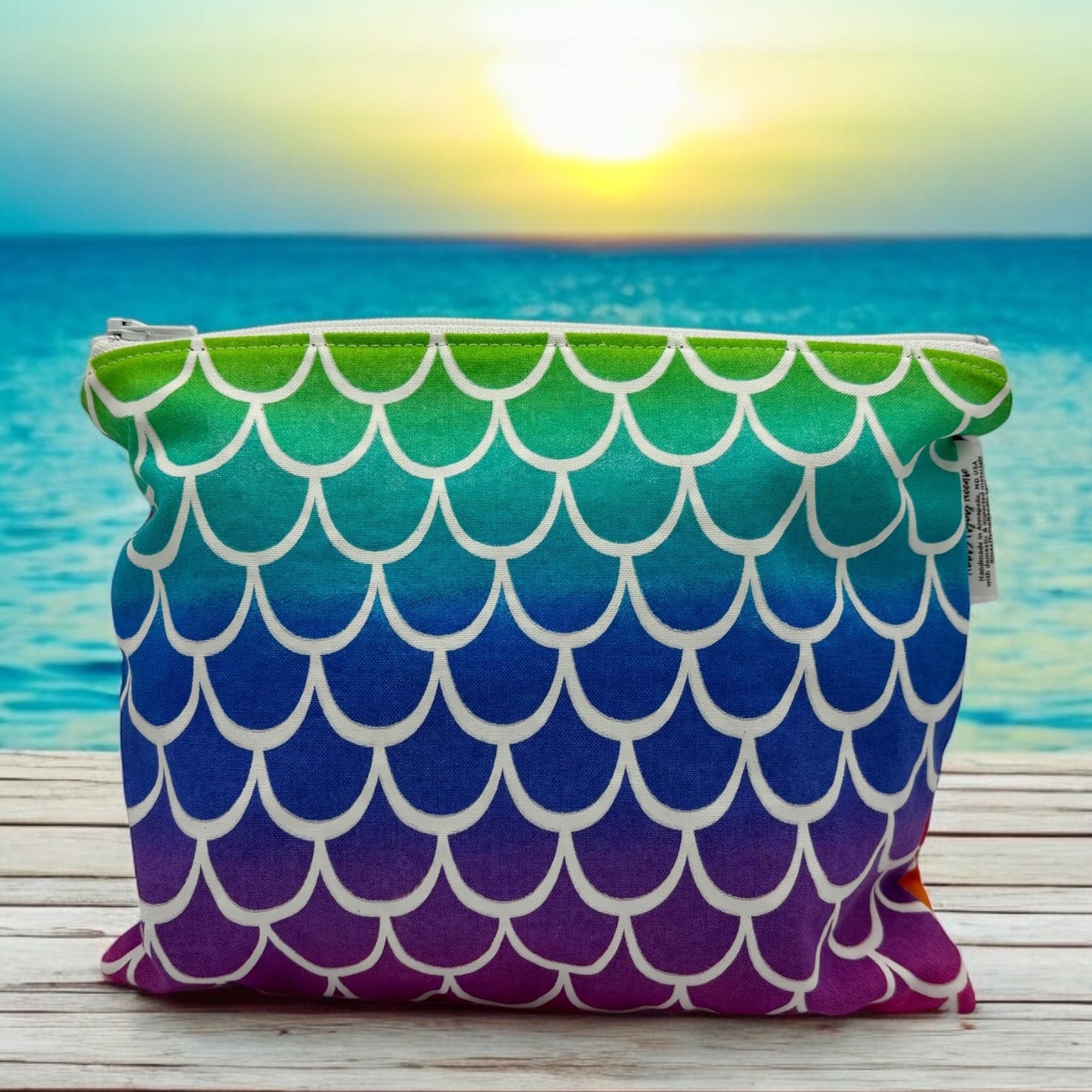 Sandwich Sized Reusable Zippered Bag Scales Ombre Bright