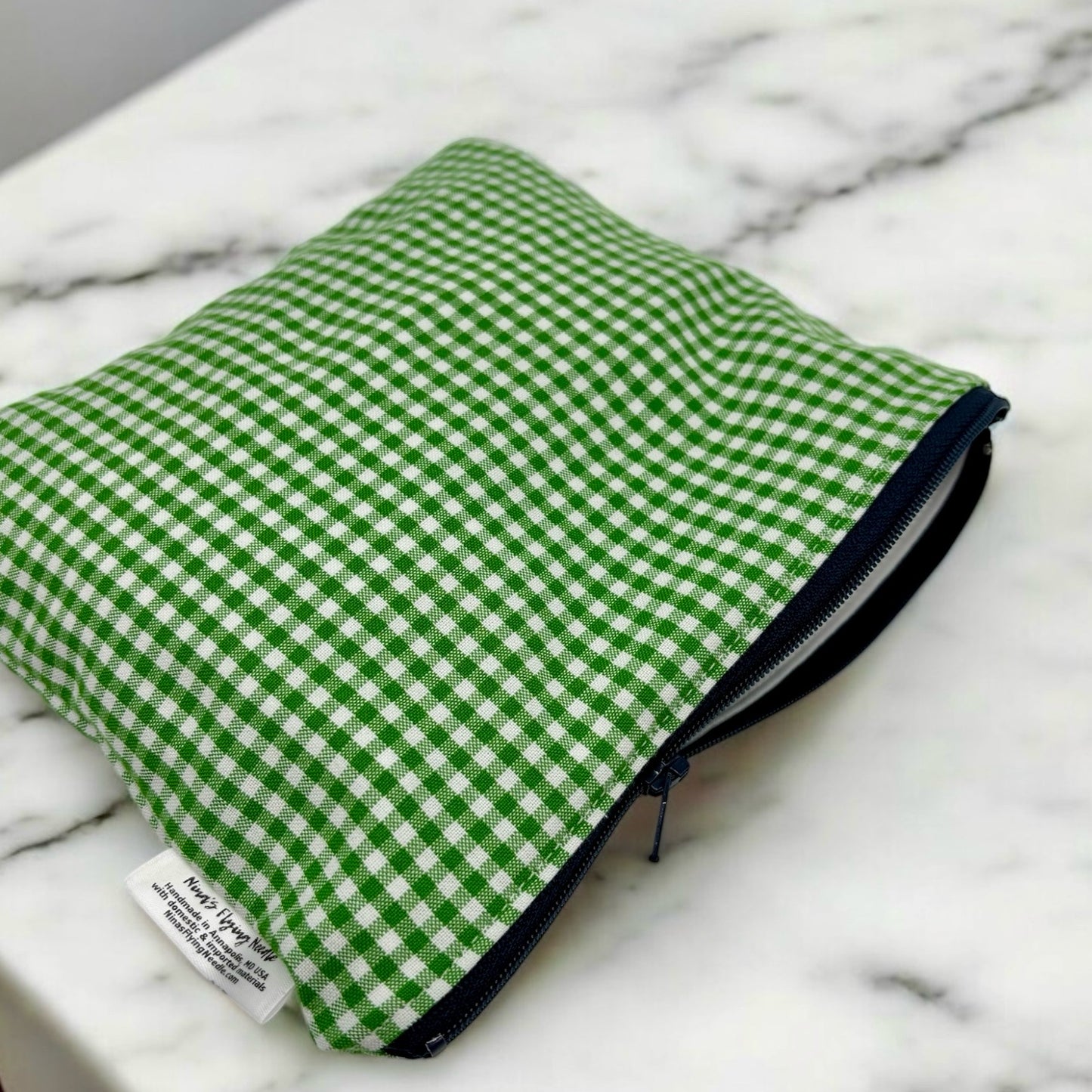 Sandwich Sized Reusable Zippered Bag Gingham Kelly Green