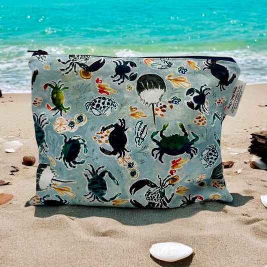 Sandwich Sized Reusable Zippered Bag Crabs