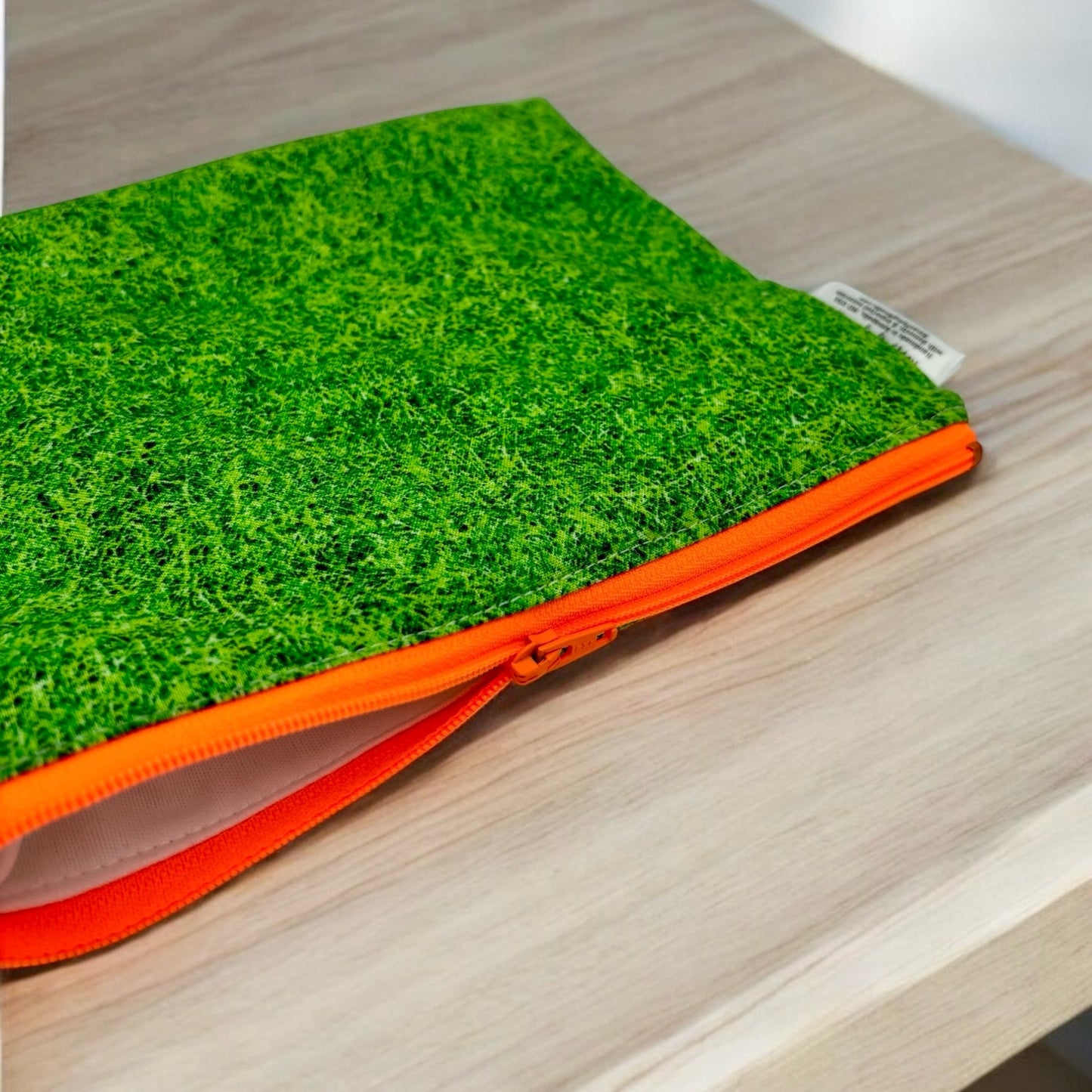 Sandwich Sized Reusable Zippered Bag Turf Grass