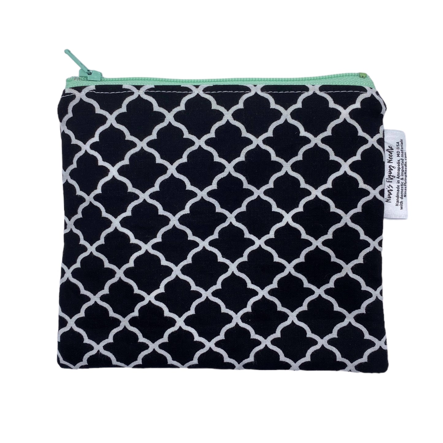 Toddler Sized Reusable Zippered Bag Quatrefoil Black