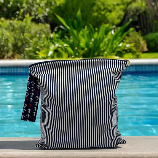 Large Wet Bag with Handle Stripes and Anchors with Metal Zipper